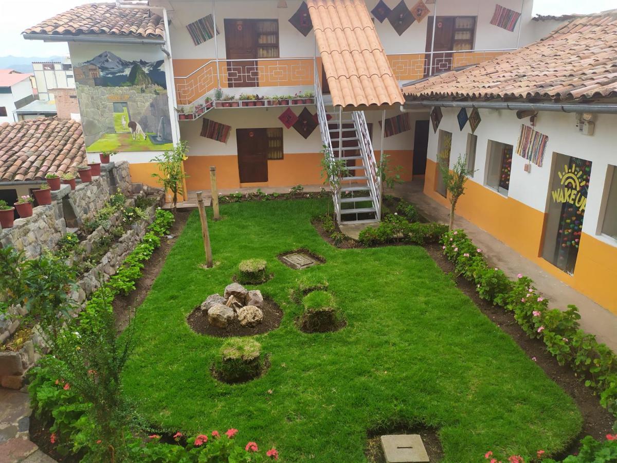 Wake Up Cusco Hostel Exterior photo