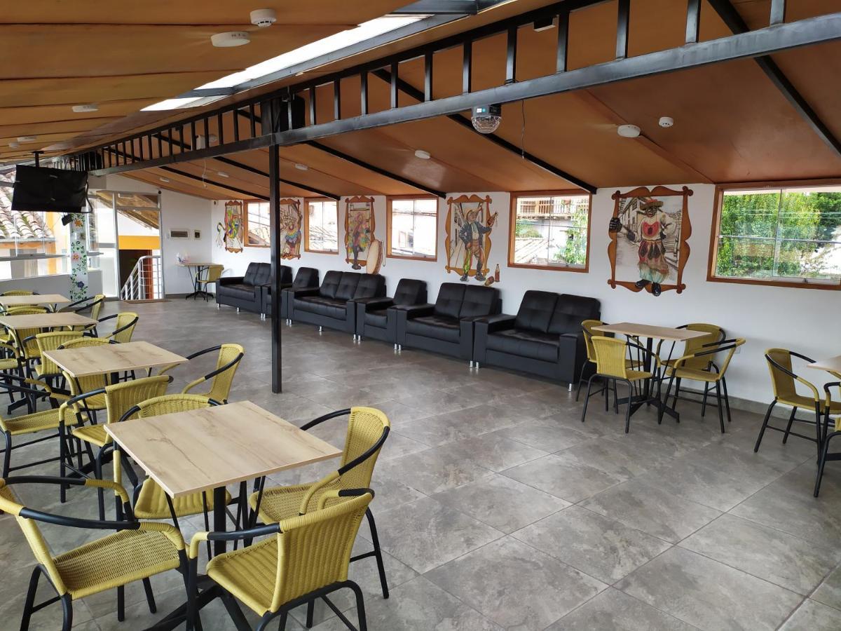 Wake Up Cusco Hostel Exterior photo
